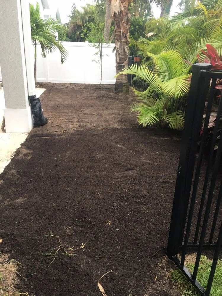 Local landscape design experts serving Vero Beach, FL - In the Son Lawn Maintenance