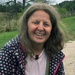 Top-rated yard cleanup service near you in Cincinnati, OH by In The Weeds