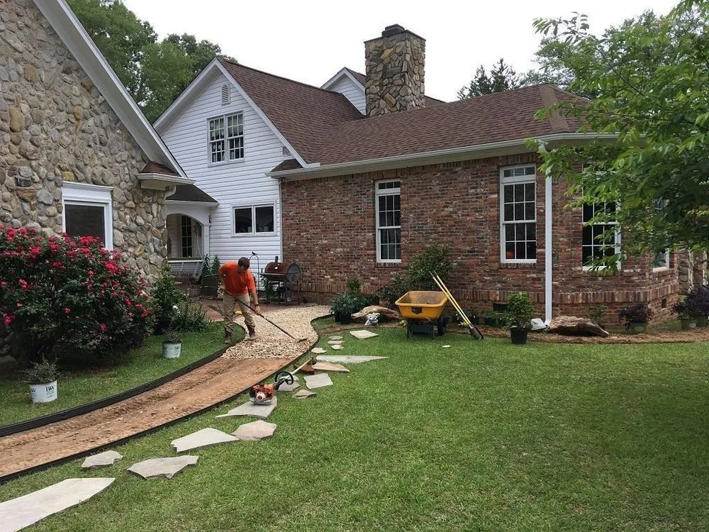 Local garden landscaping in Simpsonville, SC by In the Weeds Lawncare