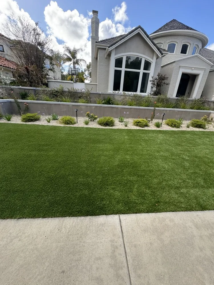 Professional residential landscaping in Palmdale, CA - In2it Landscaping