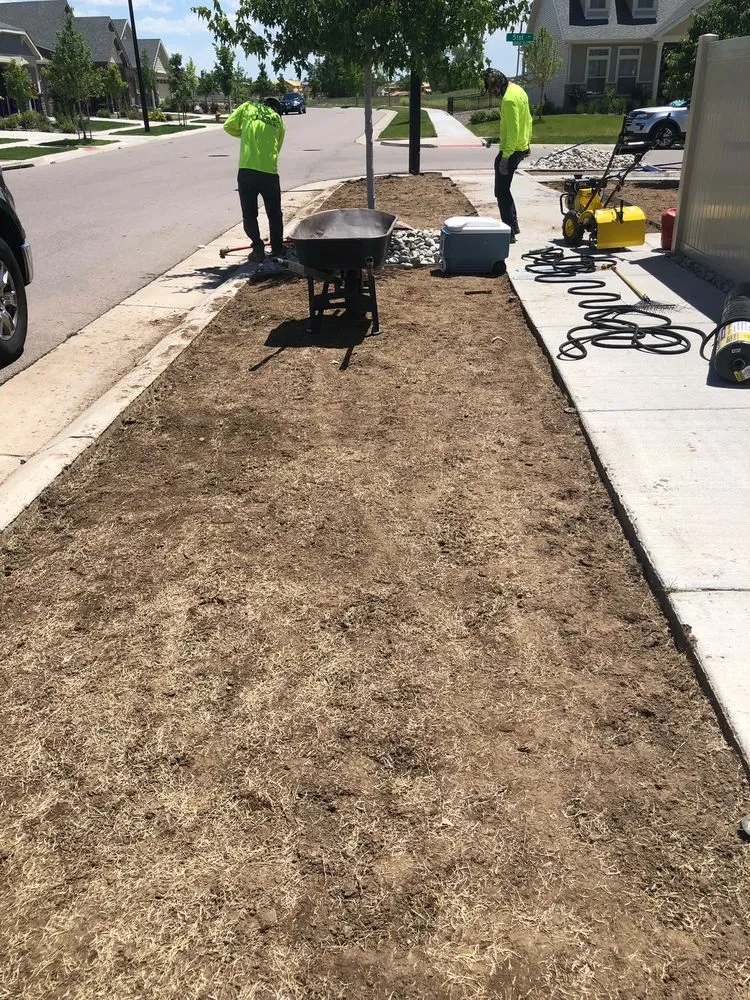 Trusted landscaping services for homes in Aurora, CO by Incas Lawn Services