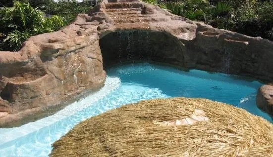 Reliable yard cleanup service for outdoor upgrades in Bradenton, FL by Incredible Concrete