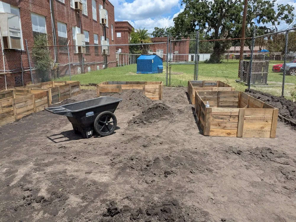 Local outdoor landscaping in Pooler, GA - Indeed Designs