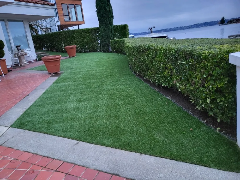 Professional landscaping services in Seattle, WA - Independent Martinez Landscaping