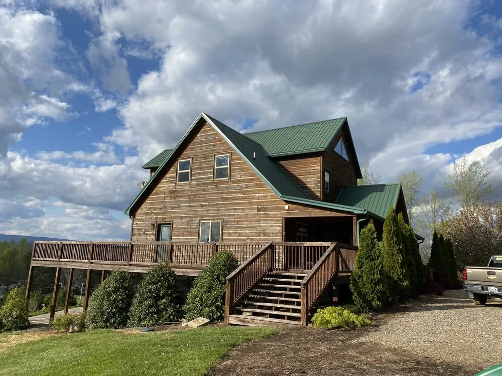 Affordable outdoor landscaping in Buffalo Valley, TN by Indian Creek Landscapes