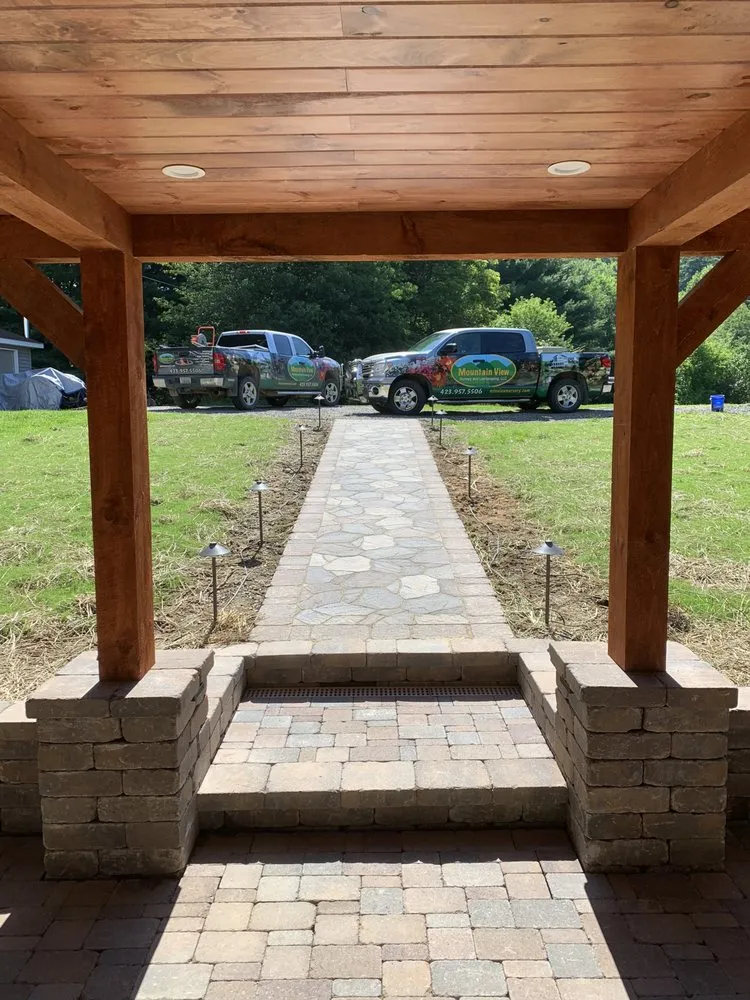Top-rated residential landscaping in Buffalo Valley, TN by Indian Creek Landscapes