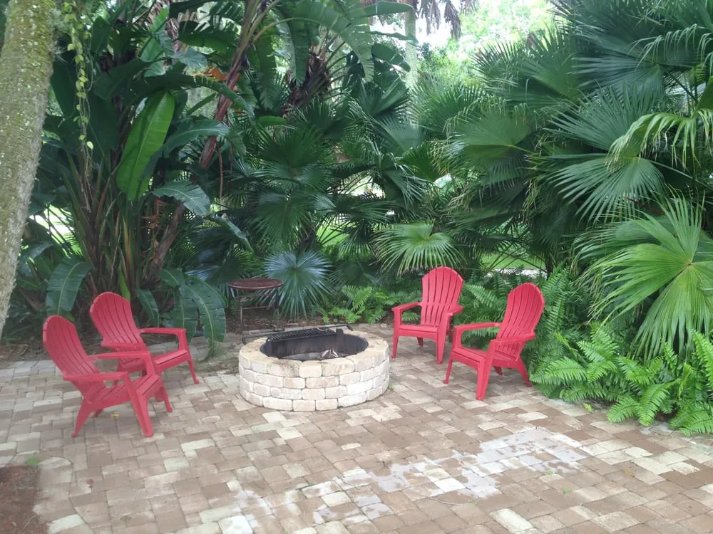 Top-rated yard maintenance in Vero Beach, FL by Indian River Landscapes