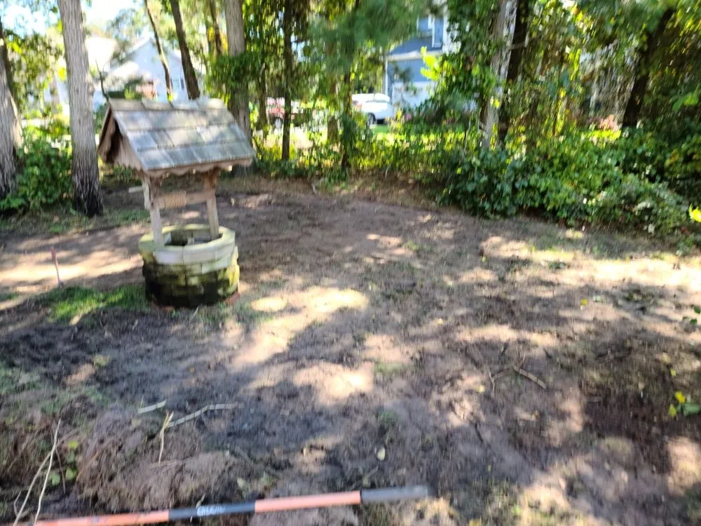 Reliable yard maintenance in Frankford, DE by Indian River Lawns