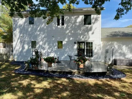 Indiana Urban Lawncare Logo