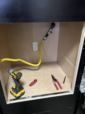 Indoor & Outdoor Solutions Logo