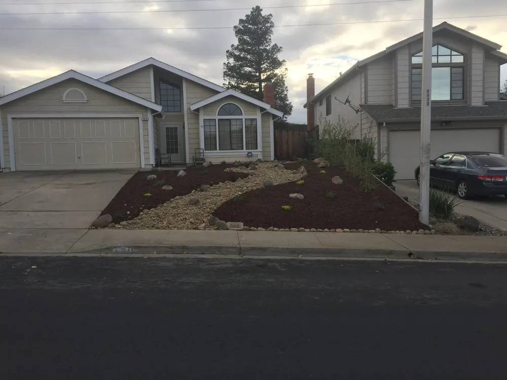 Custom lawn care service in Richmond, CA - Indra Designs