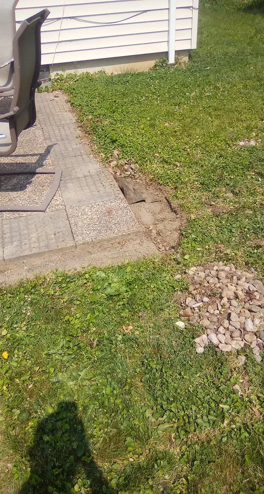 Top-rated lawn mowing service for residential properties in Butler, IN by Infamous Landscaping And Lawncare