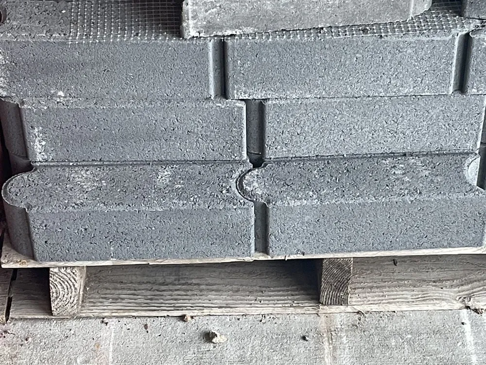 Expert lawn mowing service with custom design in Zeigler, IL by Infinite Precision