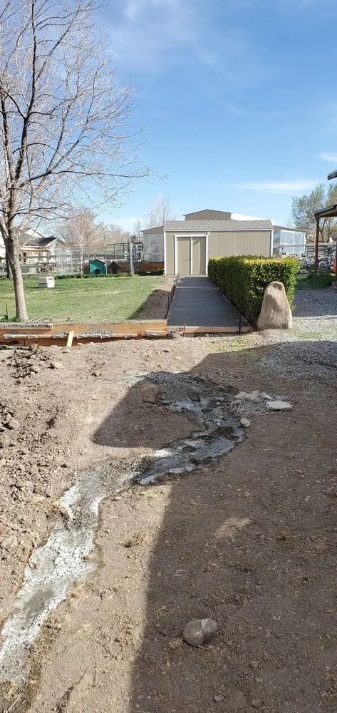 Expert lawn care service for homes in Bluffdale, UT by Infinite veracious