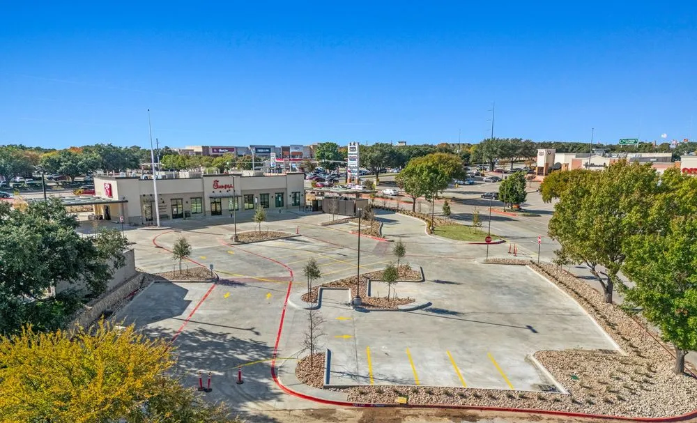 Trusted yard maintenance in Cleburne, TX - Infinity Landscape Contractor