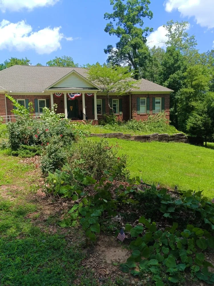 Local garden landscaping in Decatur, AL by Infinity Landscaping