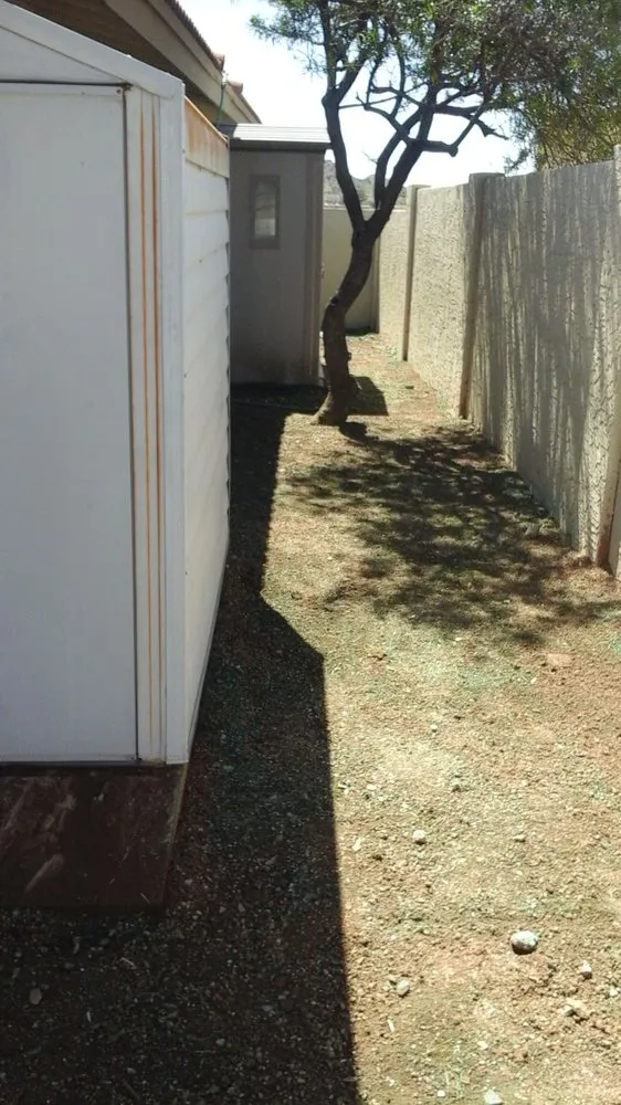 Professional yard maintenance for beautiful yards in Phoenix, AZ by Infinity Landscaping