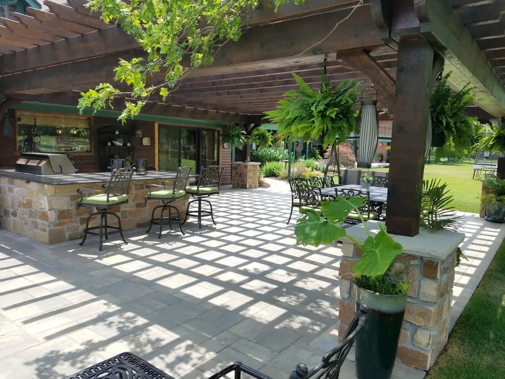 Expert yard maintenance for homes in Frankfort, IL by Infinity Lawn & Landscaping