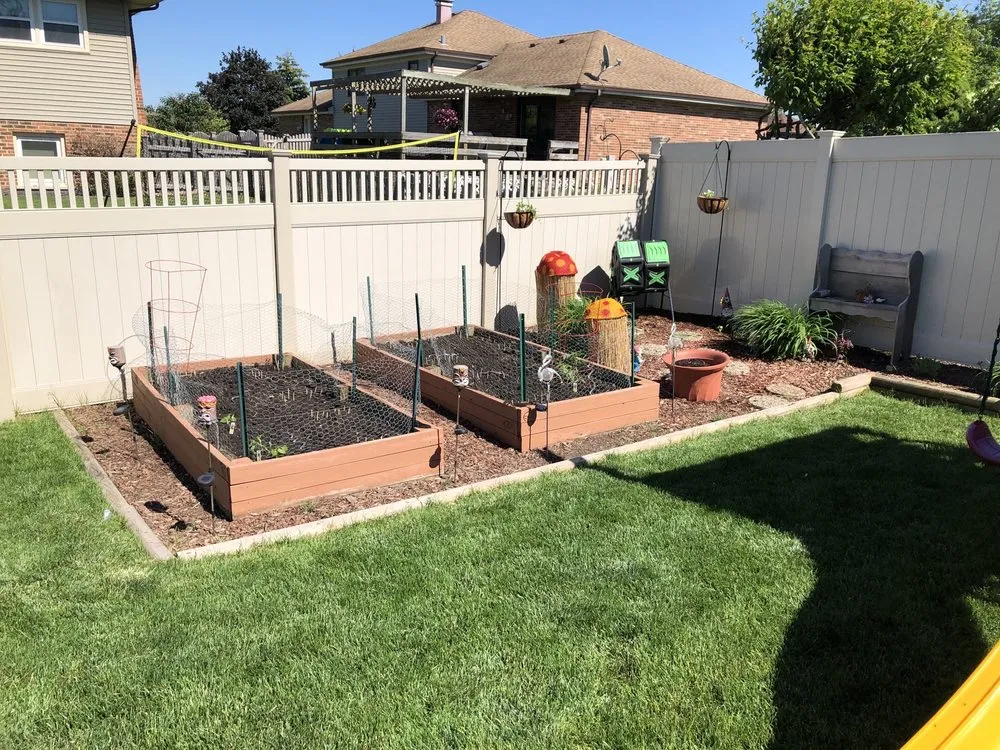 Local lawn care service experts serving Frankfort, IL - Infinity Lawn & Landscaping