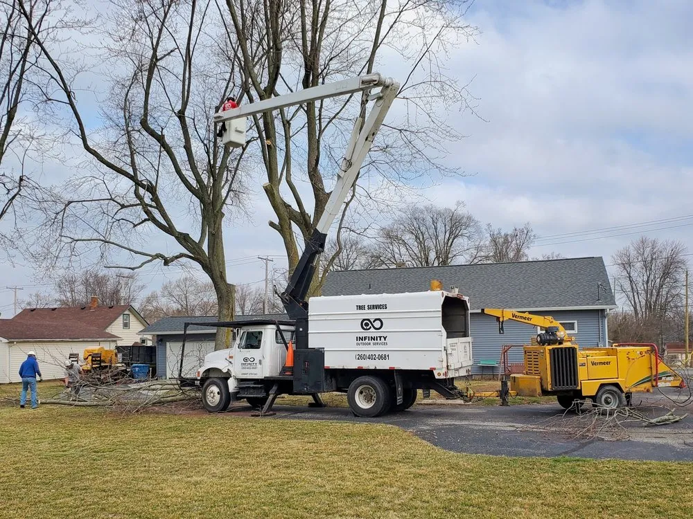 Local residential landscaping experts serving Fort Wayne, IN - Infinity Outdoor Services