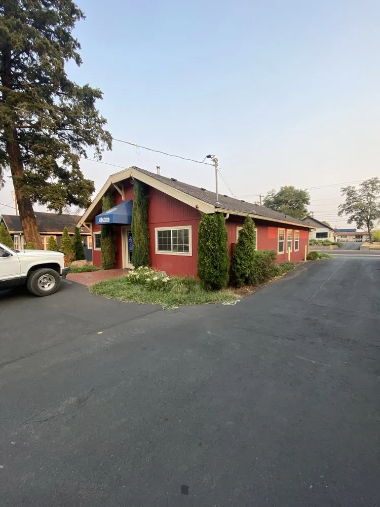 Reliable landscape design experts serving Medford, OR - Infinity Pro Maintenance