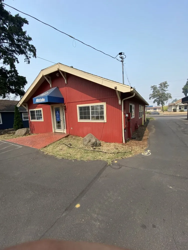 Local landscaping services for residential properties across Medford, OR - Infinity Pro Maintenance