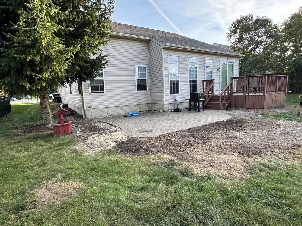 Affordable garden landscaping in Brook Park, OH - Infinity Property Management