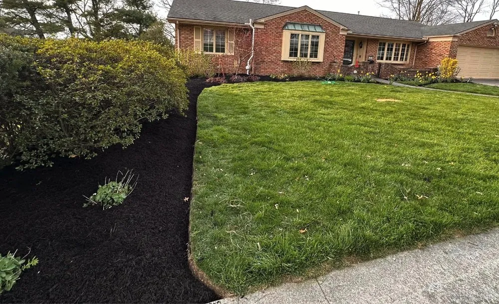 Top-rated lawn mowing service experts serving Mechanicsburg, PA - Ingold Landscaping