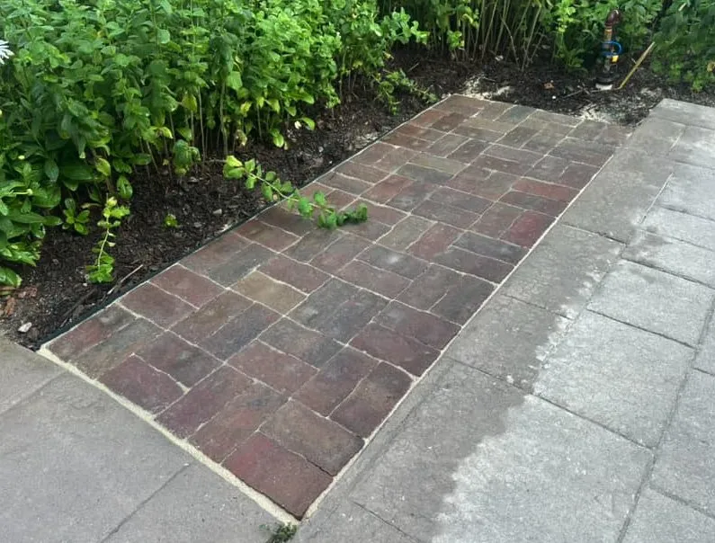 Reliable yard maintenance near you in Mechanicsburg, PA by Ingold Landscaping