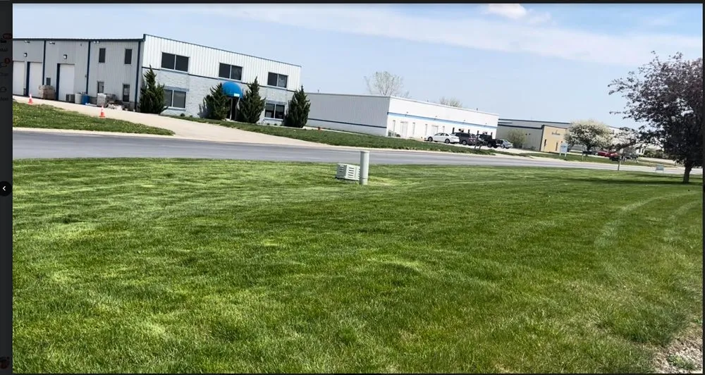 Professional yard maintenance in Franklin, IN by Ingram Building Services