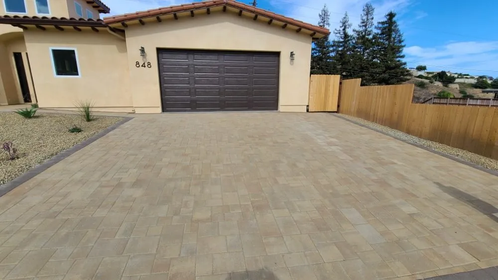 Local outdoor landscaping experts serving Oxnard, CA - Iniguez'S landscaping Service