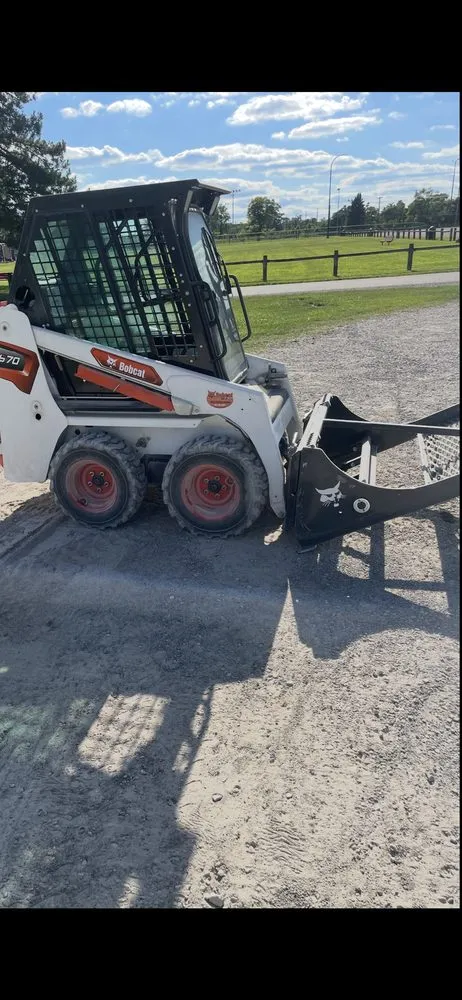 Reliable yard maintenance in Tucson, AZ - Injun Landscaping