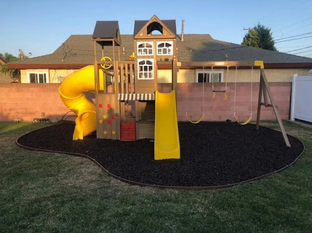 Expert lawn mowing service experts serving Rialto, CA - Inland Empire Street Maintenance & Landscape