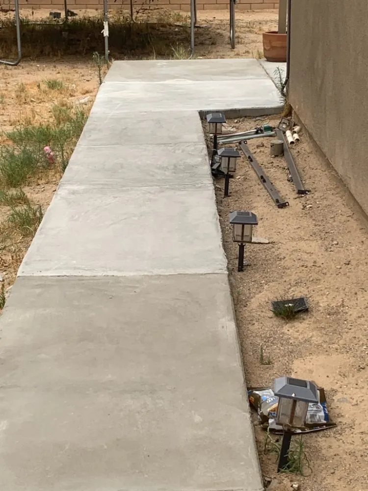 Reliable lawn mowing service in Palm Desert., CA - Inland Landscaping Hardscaping Service
