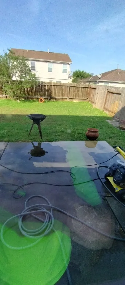 Professional landscaping services experts serving The Woodlands, TX - Inline Lawn and Home