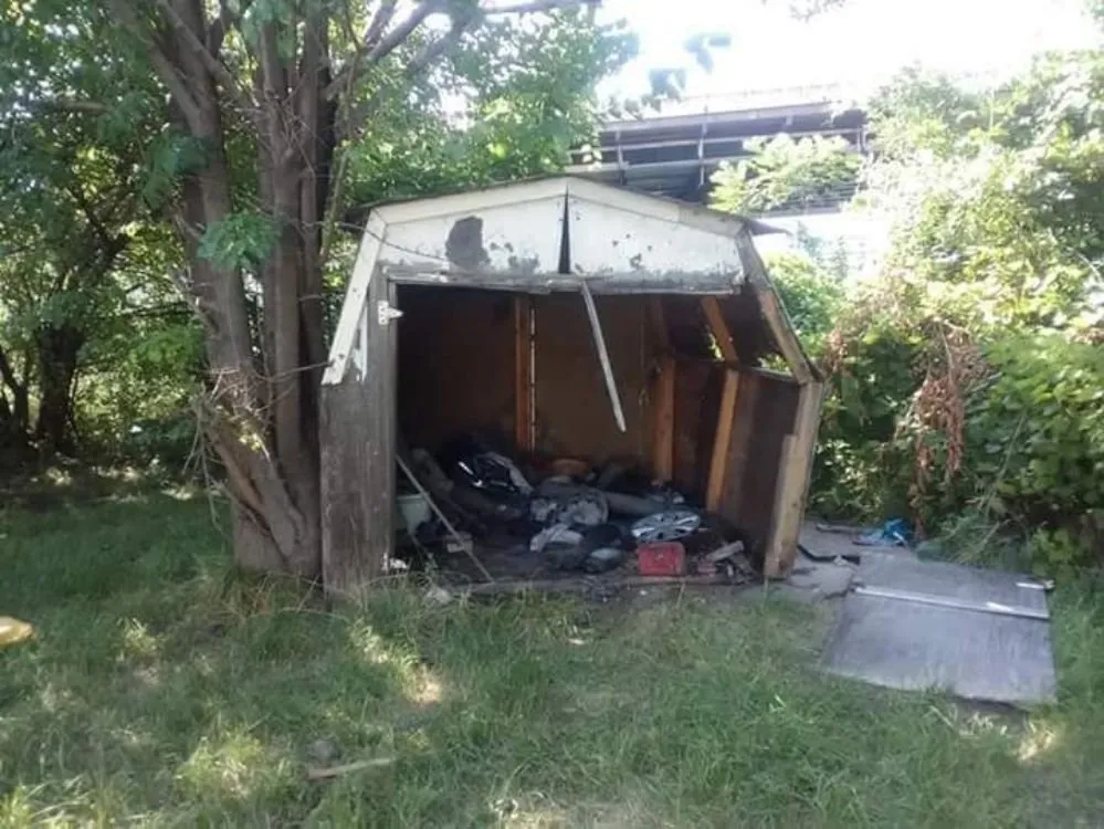 Trusted yard cleanup service experts serving Detroit, MI - Inner City Services