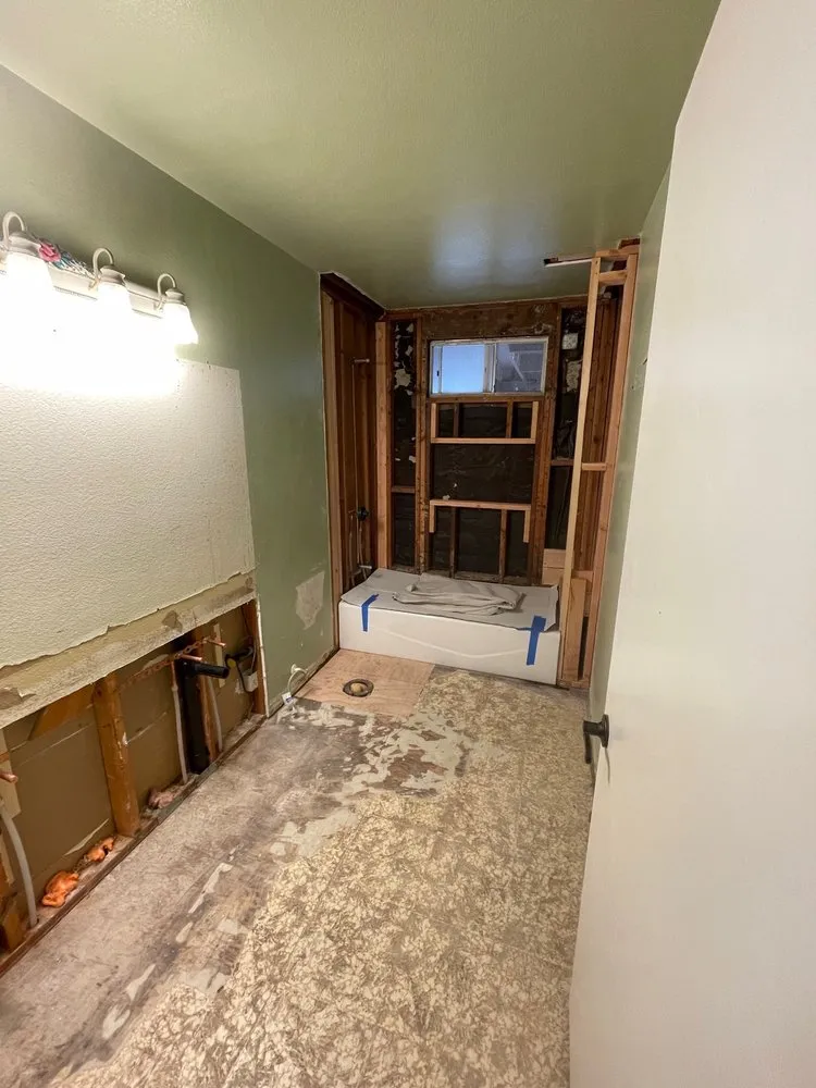 Custom residential landscaping in Santa Ana, CA by Innovation Concrete