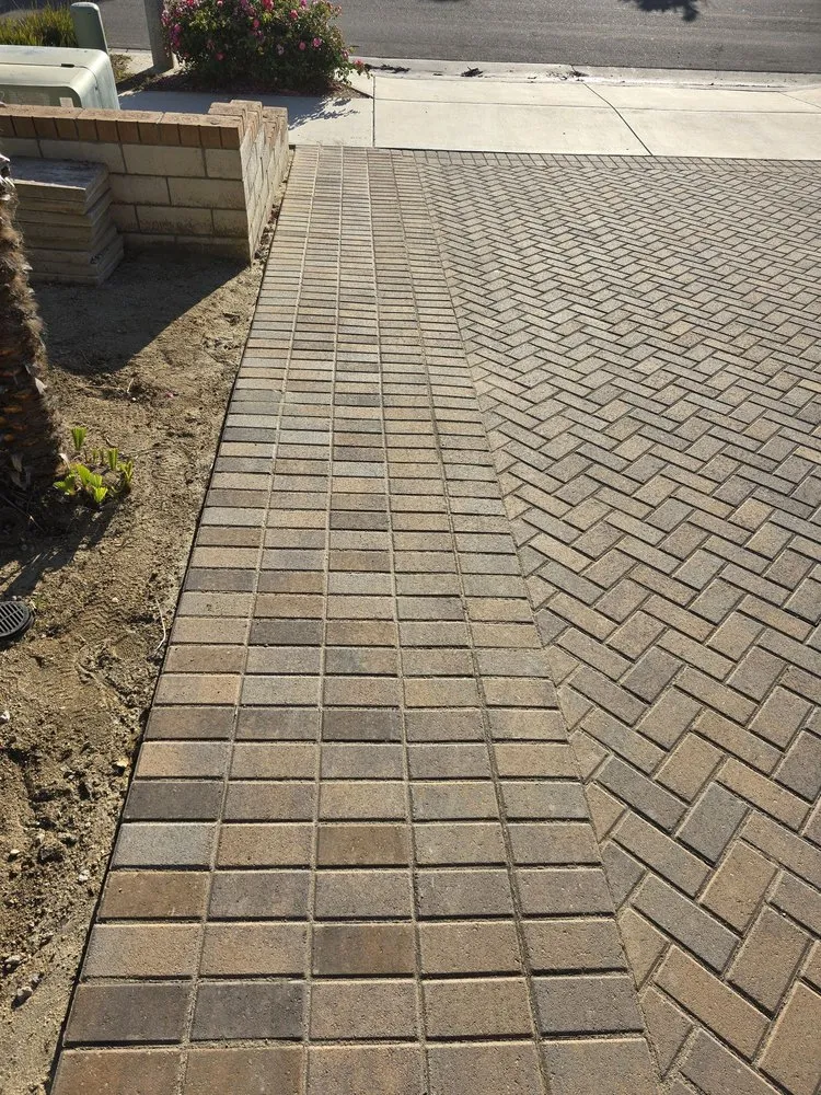 Custom outdoor landscaping in Jurupa Valley, CA - Innovation Kurbs Landscape Designs