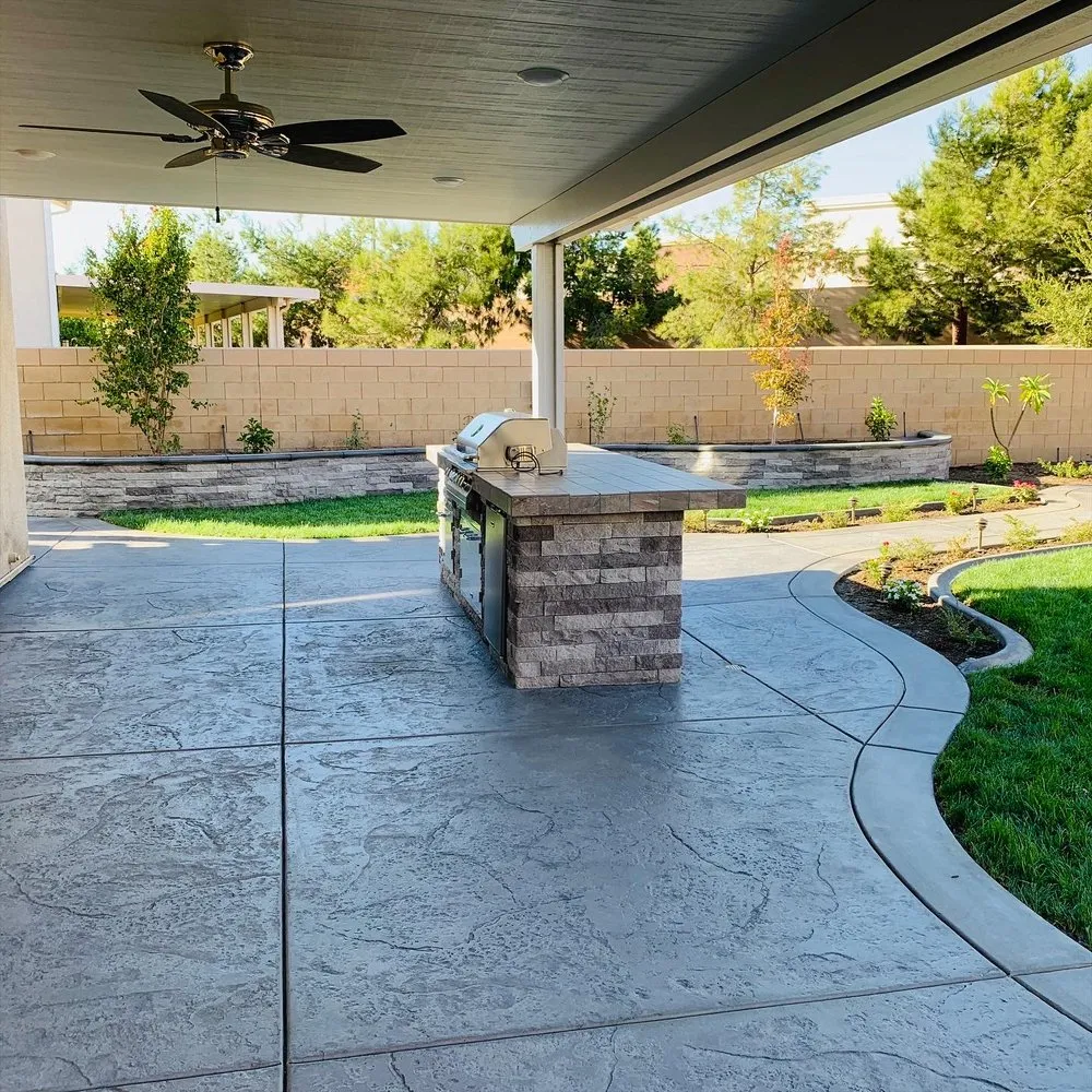 Custom lawn mowing service in Jurupa Valley, CA by Innovation Kurbs Landscape Designs