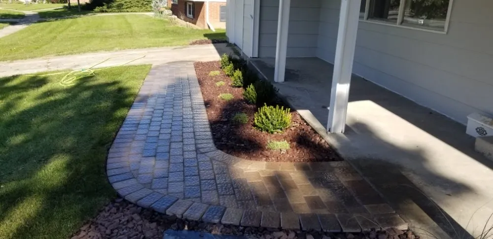 Top-rated lawn care service experts serving East Chicago, IN - Innovation Landscape