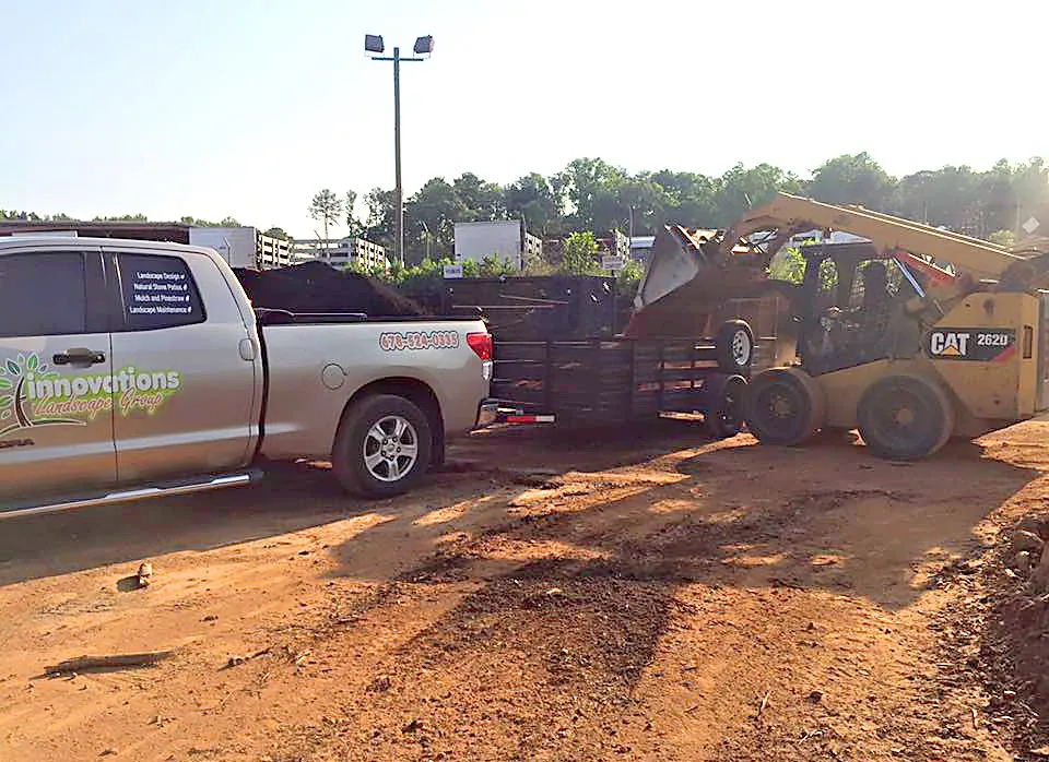 Reliable yard cleanup service in Suwanee, GA - Innovations Landscape Group