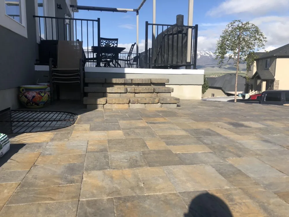 Top-rated landscape installation in West Jordan, UT by Innovative Concepts