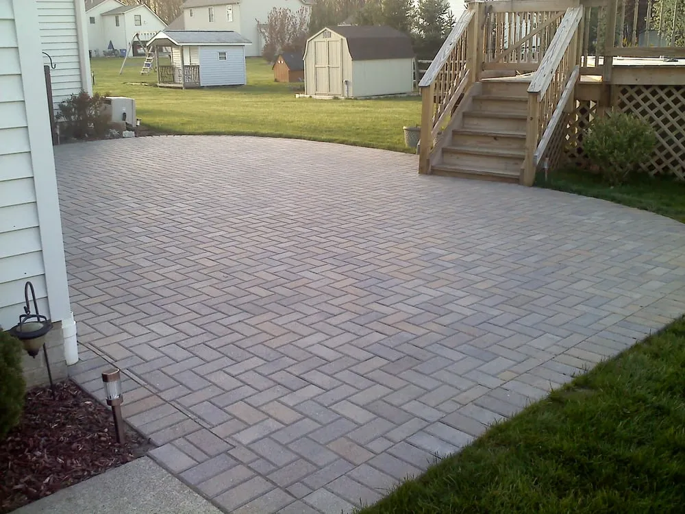 Top-rated landscape installation in North Ridgeville, OH - Innovative Designs