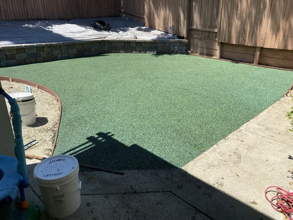 Custom yard cleanup service experts serving Citrus Heights, CA - Innovative Handygal Services