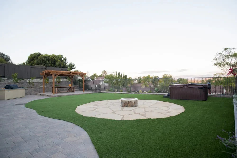Professional yard maintenance in San Marcos, CA - Innovative Landscapes