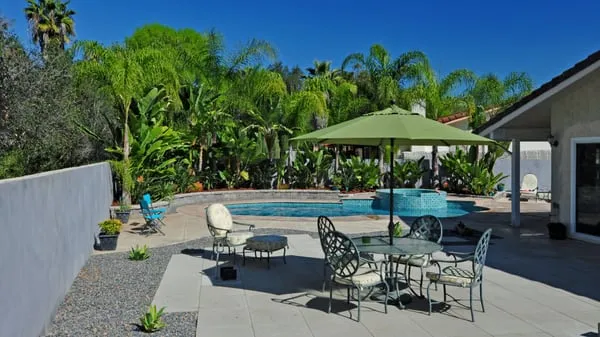 Innovative Landscapes Logo