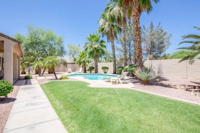 Reliable yard maintenance for outdoor upgrades across Scottsdale, AZ - Innovative Landscaping Services