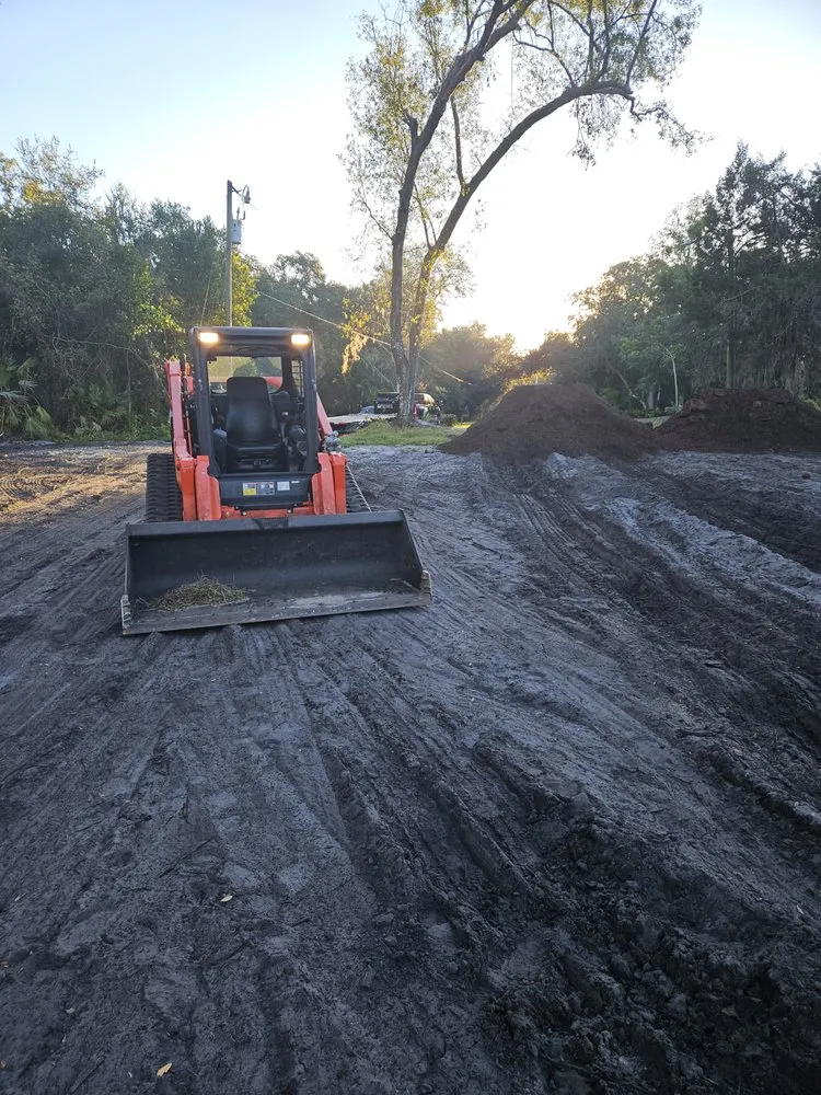 Reliable lawn mowing service experts serving Mims, FL - Innovative Landworks & Site Development