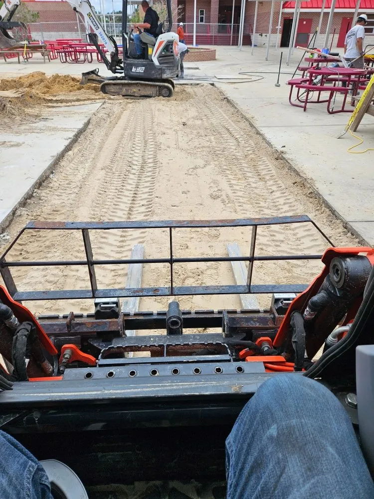 Local yard cleanup service in Mims, FL by Innovative Landworks & Site Development