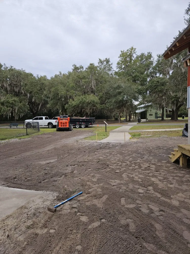 Custom lawn mowing service experts serving Mims, FL - Innovative Landworks & Site Development